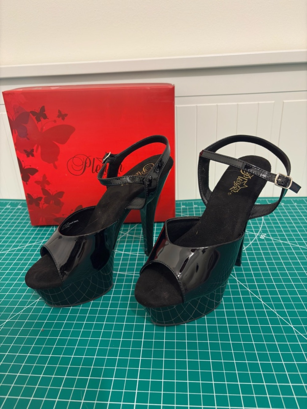 Pleaser Kiss 209 Black Patent Platform Peep-Toe Ankle Strap Heels